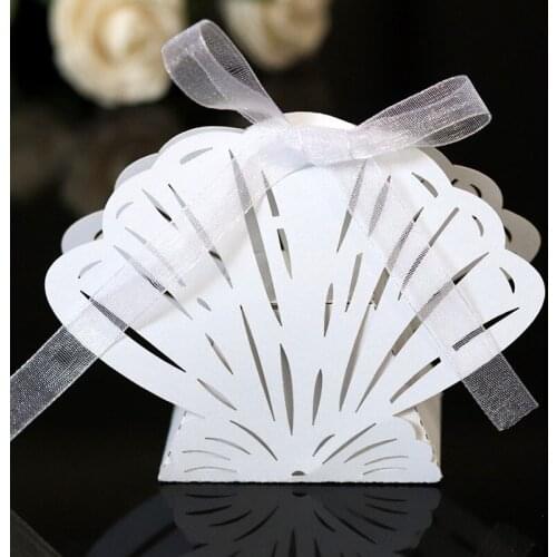 50pcs Laser Cut Shell Flower Carriage Favor Box Gifts Candy Boxes With Ribbon Custom Baby Shower Wedding Party Favor Decoration