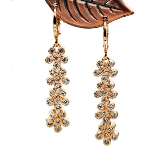 Trendy Dangle drop Earrings for Womens earrings white stone Gold flower Earrings Trendy Jewelry for wedding Gift accessories