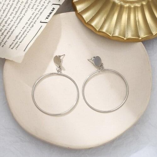 Trendy retro personality fashion simple big circle earrings geometric alloy metal round personality earrings women