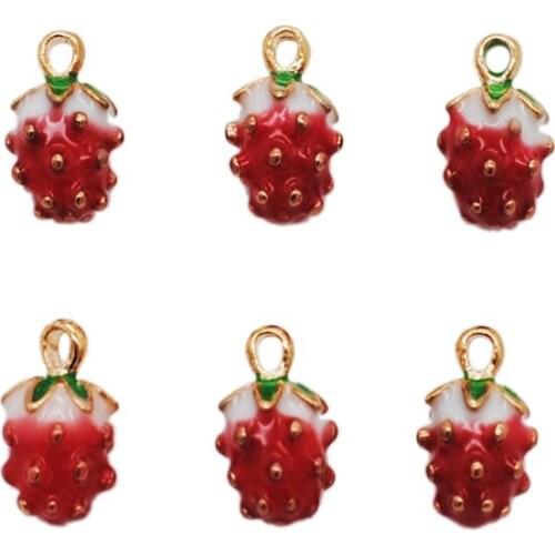 10pcs/lot Fashion Fruit Strawberry Beads Charms With Red Enamel Fit Earring Bracelets Jewelry Making For Lady Gifts