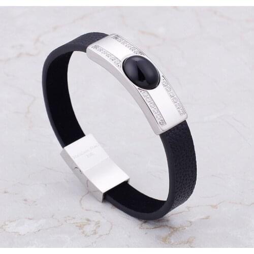 Mens Bracelet Punk Wind European and American Leather Bracelet Trendy Black Gem Simple Fashion Retro Jewelry