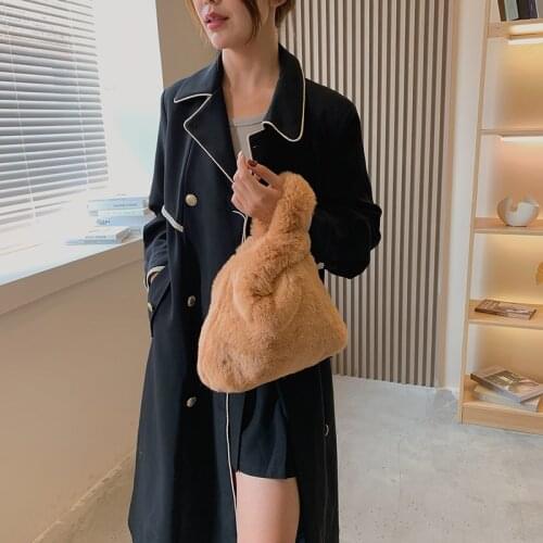 Soft Fluffy Bags Plush Tote Bag NEW Winter Bags For Women 2020 Luxury Handbags Furry Bags Comfortable Women Bags Faux Fur Bags