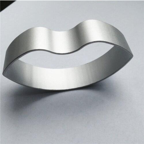 10pcs Kitchen Lip Shaped DIY Cookies Mold Cutter Metal Cake Biscuit Pastry Mold Fondant Baking Tools For Cakes