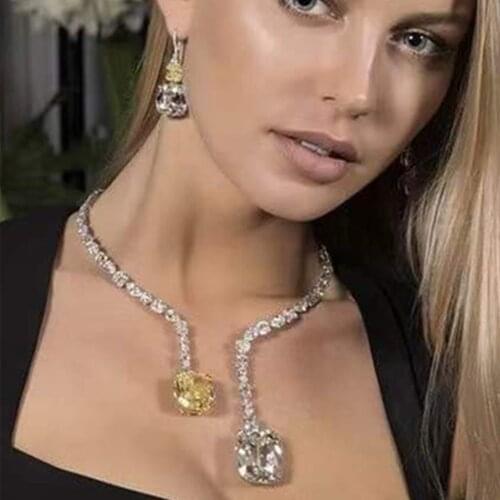 LuxstyWear Necklace