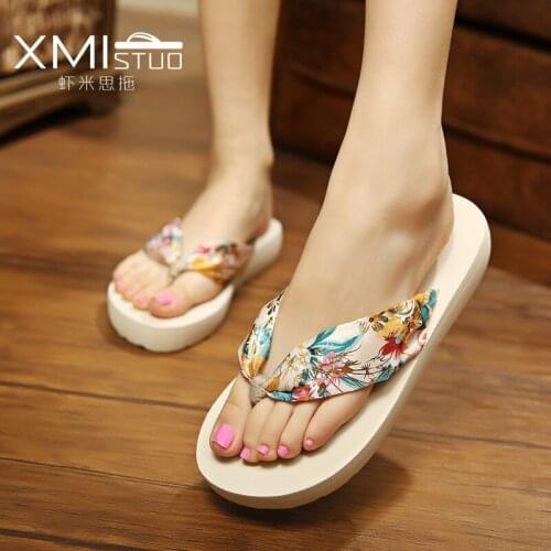 Bohemian Silk Fabrics Slanted Heel Non-Slip Slanted Heel Flip-Flop Flip-flops Beach Womens Slippers Korean Style Woman Shoes