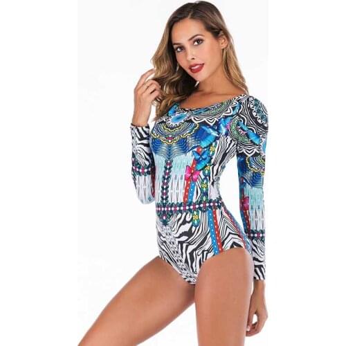 2019 New Long Sleeve One Piece Swimsuit Surf Women Print Swimwear Surf Wear Plus Size Bathing Suit Surf Clothes Wetsuits