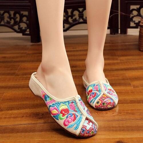 Vintage Patchwork Ladies Canvas Embroidered Close Toe Shoes Summer Womens Comfort Outside Home Old Beijing Flat Slide Slippers