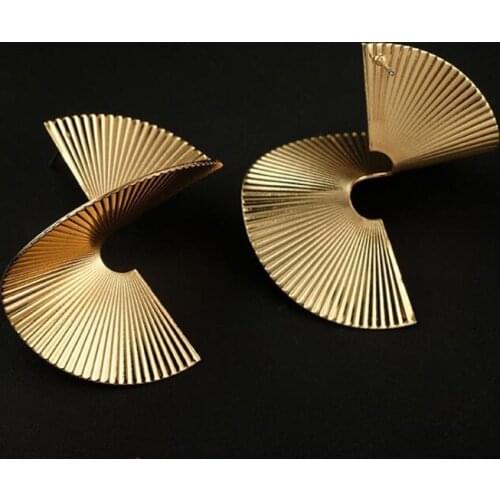 European and American simple metal irregular studs personality geometry sequin earrings versatile earrings