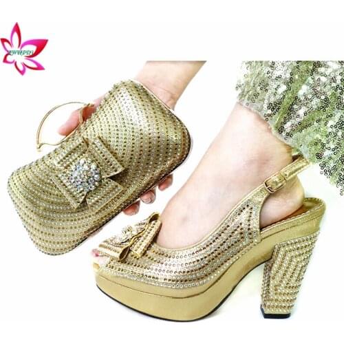 Latest African Summer Sandals Shoes And Bag To Match Set For Party Fashion Rhinestone Pumps Shoes And Bag Set in Gold