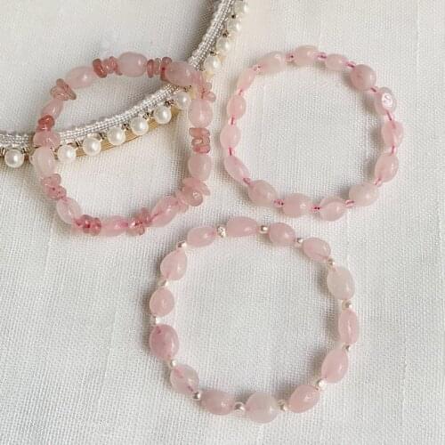 Natural Crystal Bracelets for Women Real Small Pearl Charm Irregular Nuggets Gravel Chips Stone Strand Pink Quartz Bracelets