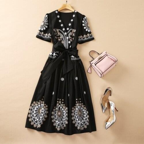 European and American womens wear for summer 2021 V neck five-quarter sleeve Fashion Heavy Industries embroidery black dress