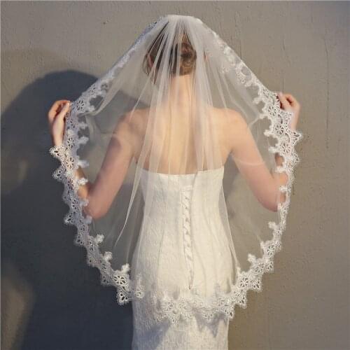 Ivory Wedding Veil Lace Edge Bridal Veils One Layer With Comb