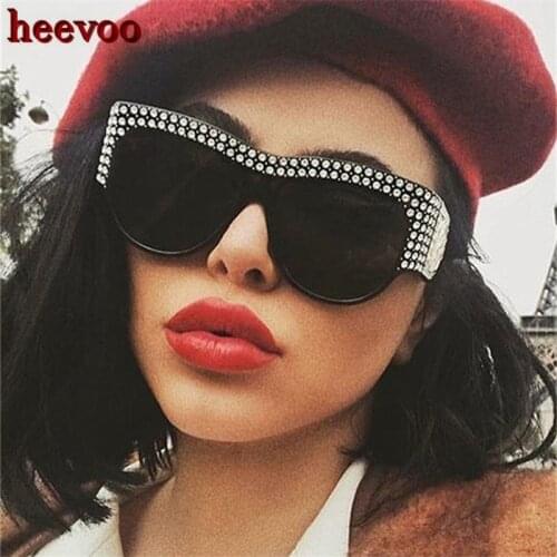 Luxury Square Sunglasses Women Oversized Frame Bling Brand Eye Glasses Fashion Female Shades Imitation Diamond Eyewear