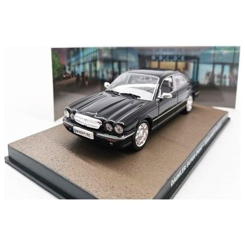 UH 1:43 Jaguar Daimler SUPER EIGHT QUANTUM OFSOLACE 007 Limited Edition Collector Edition Resin Diecast Model Toy Gift