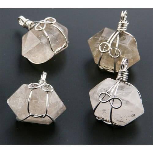 Natural stone pendant cone-shaped Clear quartzs pendant necklace for DIY jewelry best birthday gift size 35x25x20mm