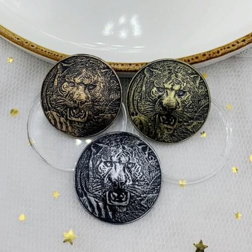 Round tiger head retro flat back Flatback Sew On Rhinestones for DIY Jewelry Accessories metal Color flat back resin