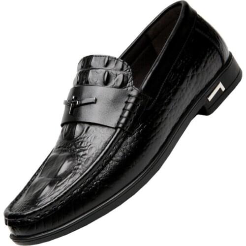 2021 Mens Genuine Leather Shoes Head Leather Soft Anti-Slip Rubber Loafers Dress Shoes Man Real Leather Designer Wedding Shoes