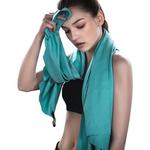 Quick Dry Travel Towel, 2 Sizes Microfiber Lightweight Pocket Towel Set for Camping Sports Backpacking Hiking Fitness Beach Yoga