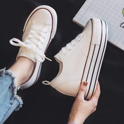 Leather Elevator White Shoes Female Korean Thick Sole Woman Casual Shoes Internal Increasing 8.0cm Heel Size 33-39 Black Gumshoe