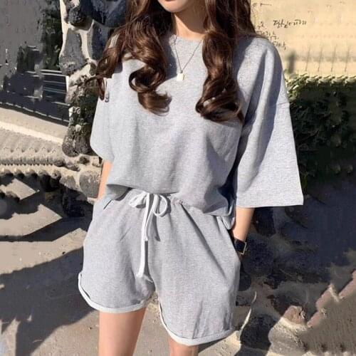 Womens summer suit 2021 net red hot sale loose large size casual short sleeves and shorts cotton 2-piece set