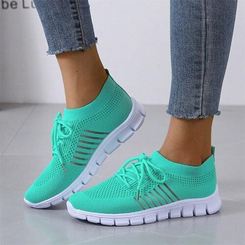 Large Size Breathable Flying Mesh Shoes Sports Shoes Running Shoes Womens Fitness Sports Shoes Spring And Summer