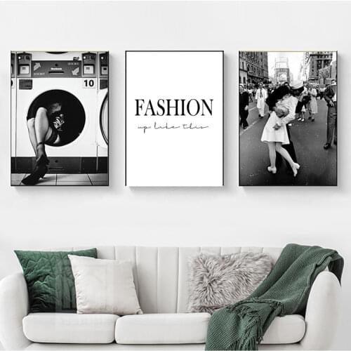 Fashion Poster Wall Art Print Black and White Canvas Painting Perfume Woman Pictures for Living Room Vintage Fashion Home Dec