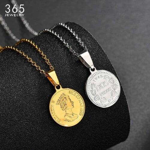 New Stainless Steel Elizabeth II Round Necklace Women Gold Color Head Portrait Coin Necklace Vintage Jewelry