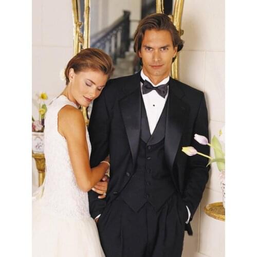 Best selling Black Tailcoat Peak Lapel Groom Tuxedos Groomsmen Men Wedding Suits Prom Clothing (jacket+pants+waistcoat+tie)