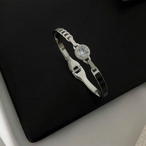 POTCET Stainless Steel Titanium Steel Womens Bracelet Fashion Personality Chain Link Bracets Hip Hop Jewelry