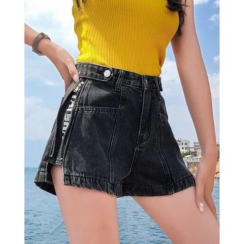 New Black And White Denim Shorts Female Summer Ripped High Waist Sexy Hot Pants A-line Wide Leg Drawstring Buttons Y2K Met