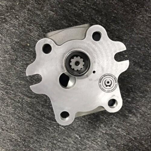 Excavator accessories Komatsu PC40MR-1 pilot pump / gear pump / tail pump / auxiliary pump car accessories