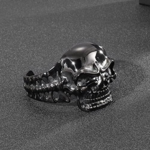 European and American mens stainless steel jewelry domineering punk style skull titanium steel bracelet