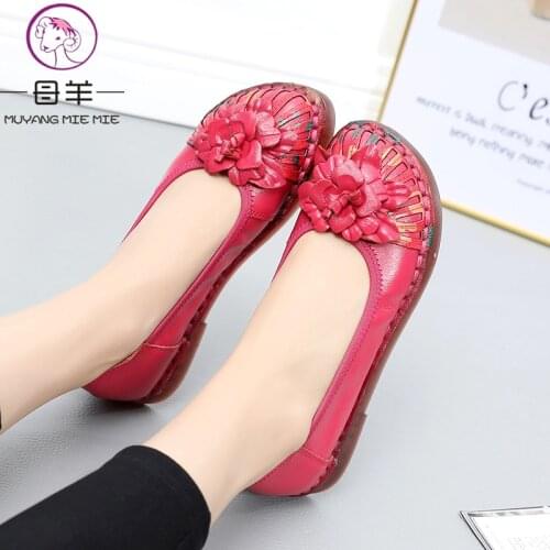 MUYANG 2020 Women Flats Shoes Woman Genuine Leather Handmade Comfortable Flower Shoes Women Loafers Shoes