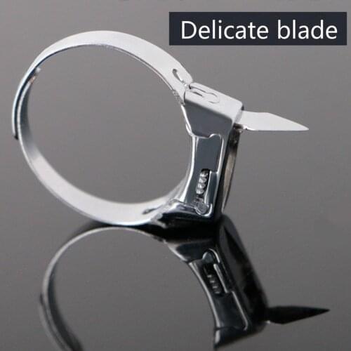 Stainless Steel Self-defense Ring Ladys Hidden Weapon Hidden Weapon with Knife Personality Pattern Original Anti-wolf Artifact