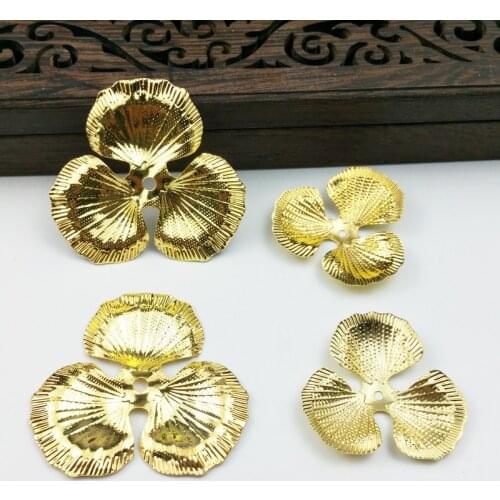 20pcs 31/42mm Filigree flowe Wraps Metal Charms For Embellishment Scrapbook DIY Jewelry Craft Wraps Connectors Metal Crafts