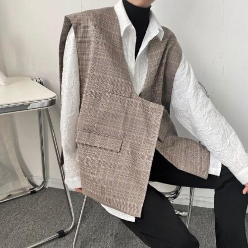 2021 Autumn Korean style Unique Asymmetry design vest men casual loose wild retro plaid Waistcoat for men