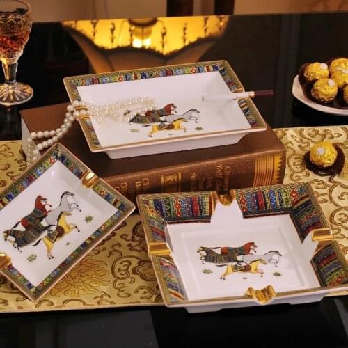 Bone China Ceramic Cigar Ashtray Classic 4 horses running Porcelain Cigar Ashtray 3 size available For Living Room/Office/Club