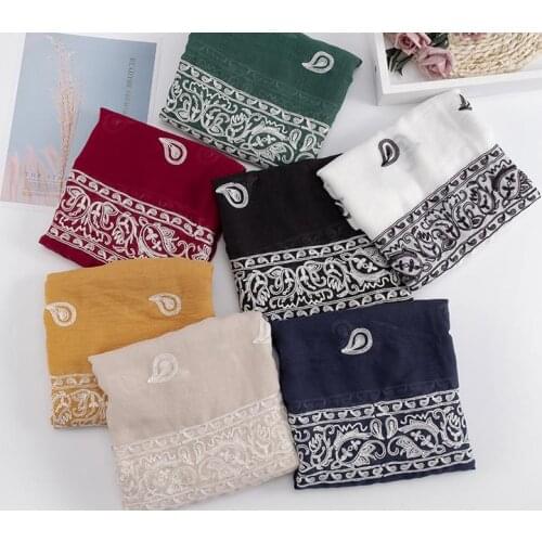 2019 Fashion Paisley Embroidery Print Cotton Scarves Shawl Floral Scarf Wrap Hijab 10 Color Wholesale 10pcs/lot Free Shipping