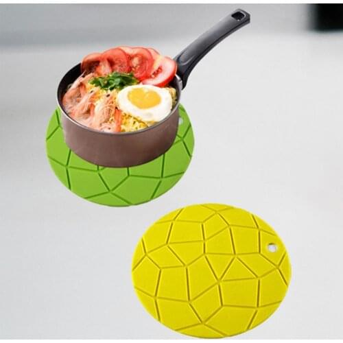 Coaster Round Non-slip Heat Insulation Thick Silicone Mug Coaster Table Cup Glass Mat Heat Insulation Cup Mat Kitchen Tools