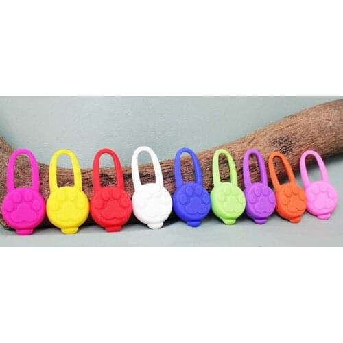 Anti-Lost LED Light Dog Collar Luminous Pendant Silicone Spotlight Flashing Light for Dogs and Cats Outdoors Night Dog