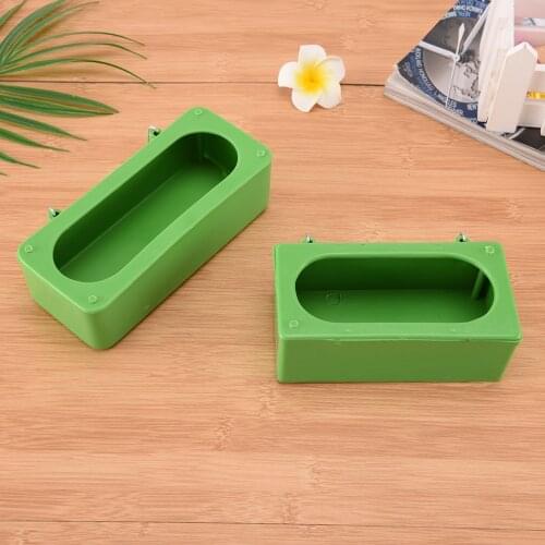 1PCS 3 Sizes Parrot Bathing Bird Pigeons Cage Sand Cup Feeding Food Water Plastic Bowl Cups