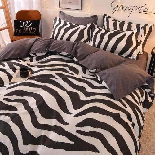 QI JIE LIFE Duvet Covers