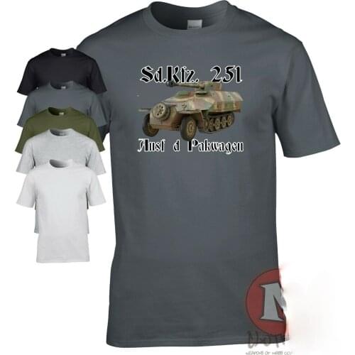 SD.Kfz. 251 Pakwagen Halftrack WW2 German military armour Men T-shirt World Tanks