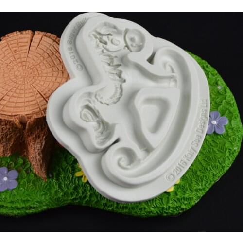Luyou DIY Trojan Shape silicone Fondant Mold,Resin Clay Chocolate Candy Silicone Cake Mould,Fondant Cake Decorating Tools FM1225