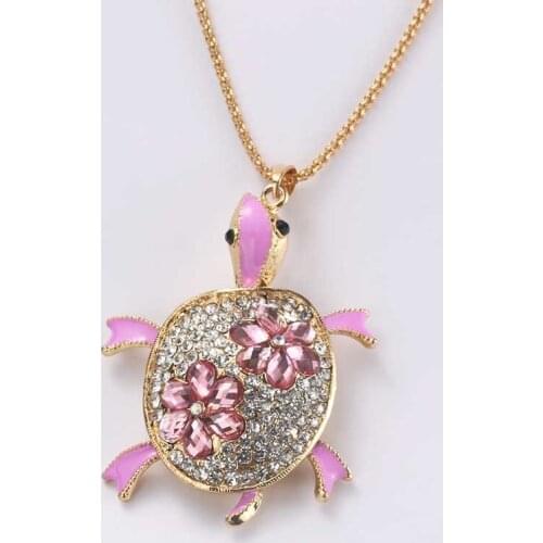Exquisite and Beautiful Flower Sea Turtle Pendant Necklace Crystal Rhinestone Long Chain Necklace Women Fashion Jewelry Gift