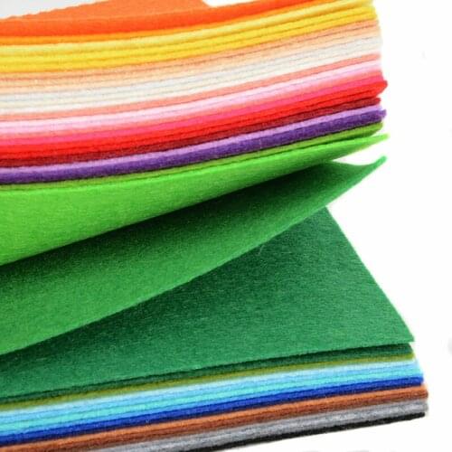 40pcs/set 15x15cm Polyester Cloth Non Woven Felt For DIY Sewing Dolls Crafts Pattern Materials Bundle Home Decorations