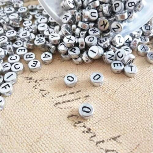 Mini order 100pcs/Lot 4*7MM Flat Coin Round Shape Vintage Silver Acrylic Letters Beads DIY Jewelry Findings Alphabet Spacer Bead