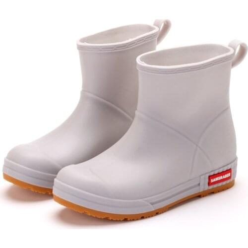 Big Size Love Design Ankle Boots Woman Waterproof Rubber Shoes Rain Boots for Rain 2021 New Solid Color Ankle Boots Female