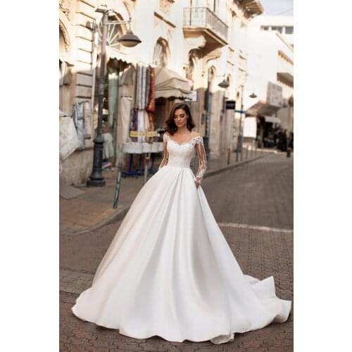 New Fashion A-Line Wedding Dresses V Neck Long Sleeve Boat Neck Lace Appliques Beach Bridal Gowns Sweep Train Wedding Dress