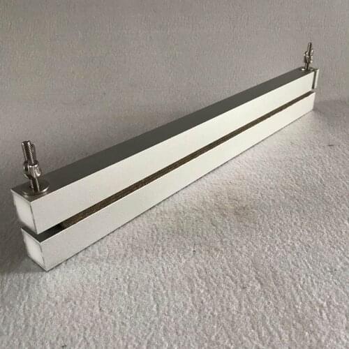 Tune master recommends piano keyboard hammer handle fixture